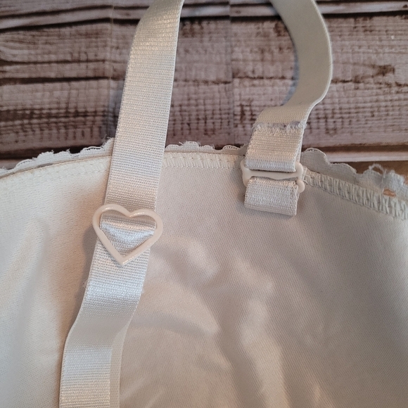 Rene Rofe Cream underwire Bra floral lace overlay 42D - Picture 5 of 11